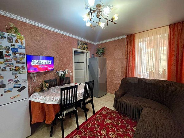 3-комн квартира, 87.3 м², р-н Российская ул (№123796)