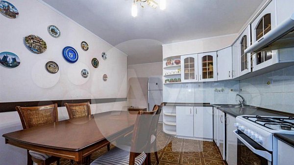 4-комн квартира, 118 м², р-н Центр (№123949)