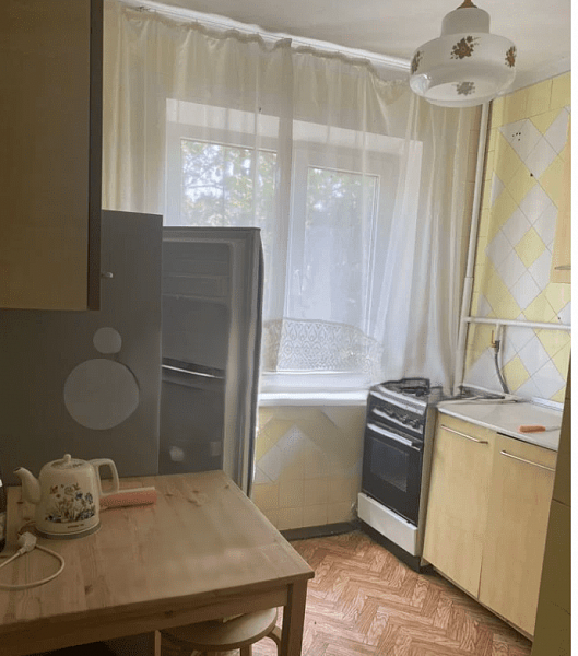 4-комн квартира, 62 м², р-н Фестивальный (№122793)