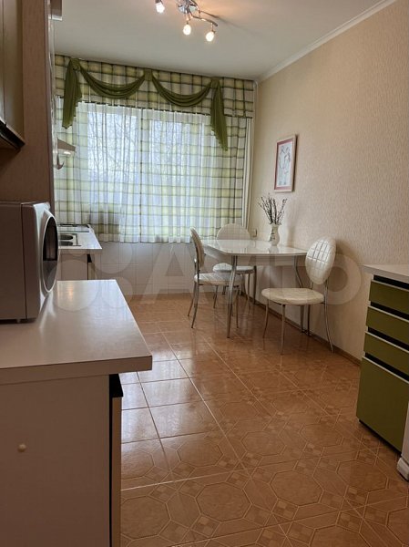 4-комн квартира, 74.9 м², р-н Гидростроителей (№126085)