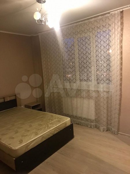 3-комн квартира, 98.2 м², р-н Гидростроителей (№124672)