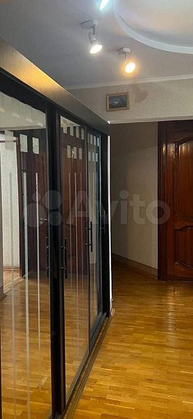Продается 4-комн квартира, 78 м², р-н Российская ул, 