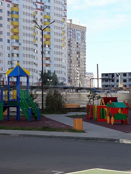 1-комн квартира, 55.7 м², р-н Гидростроителей (№124005)