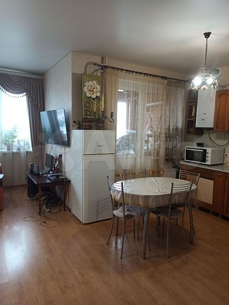 2-комн квартира, 87.3 м², р-н Пашковский (№124724)