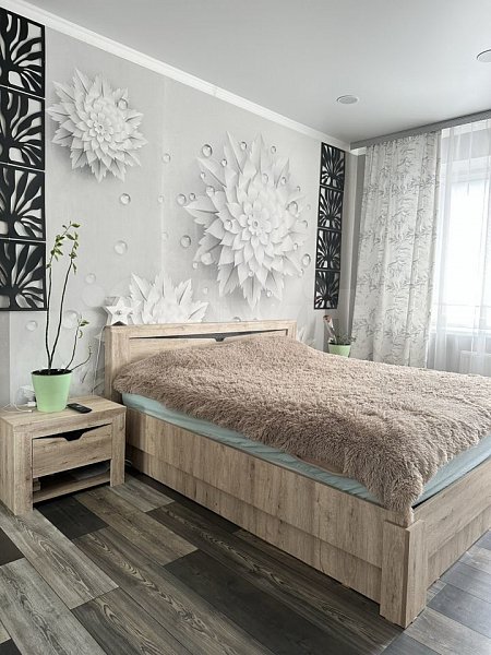 2-комн квартира, 75 м², р-н Восточно-кругликовский (№124587)