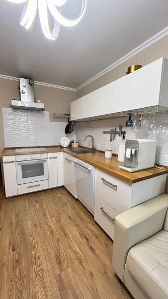 1-комн квартира, 46.8 м², р-н Гидростроителей (№123813)