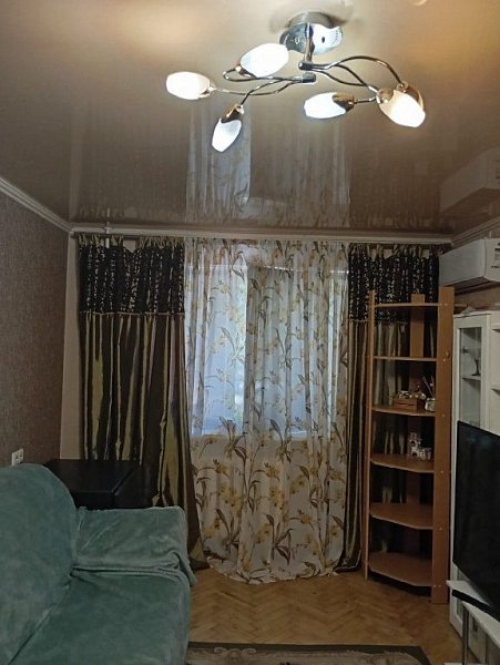 Продается 2-комн квартира, 47 м², р-н Славянский, 
